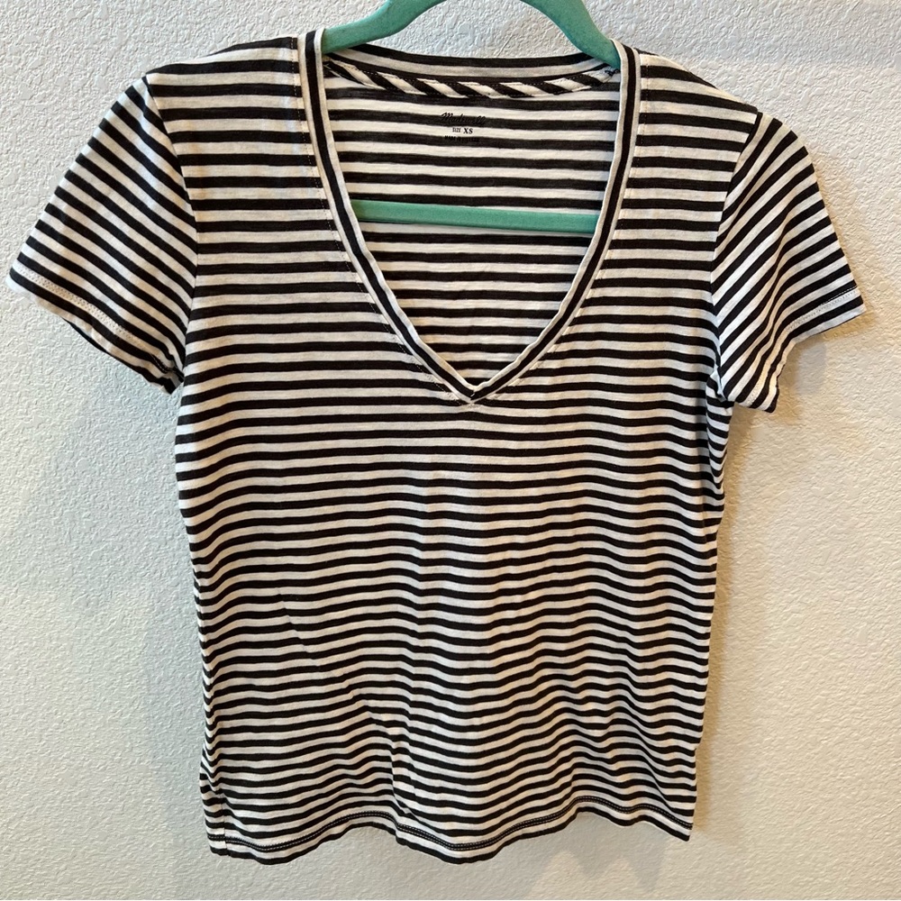 MADEWELL Whisper V-Neck T-Shirt